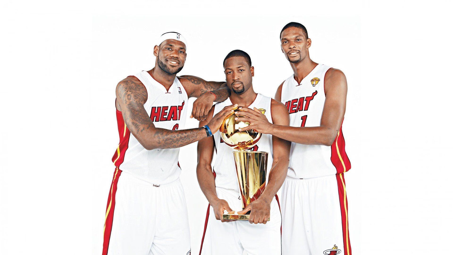 沙漠绿茵的史诗对决,伊拉克绝境逆袭,努涅斯一锤定音定乾坤